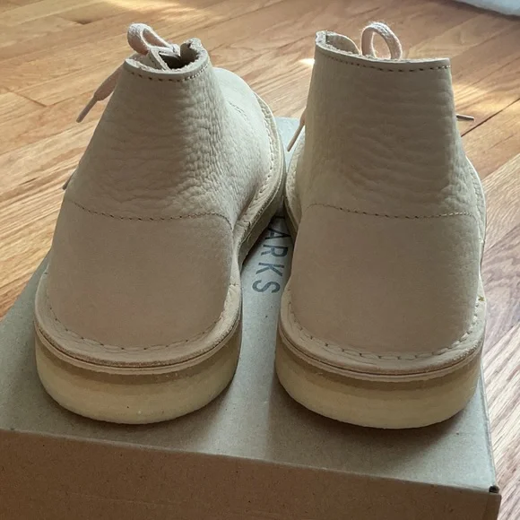 Clarks Originals Women’s Leather Chukka Desert Boots 8.5 - Picture 8 of 8